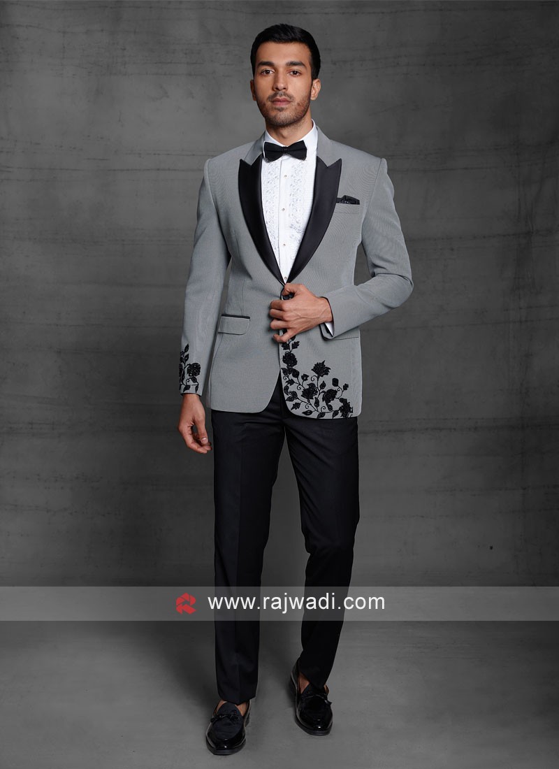 15 Best Suit Colors For Black And Brown Men — KOLOR MAGAZINE | Mens suit  colors, Black suit men, Cool suits