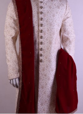 Red Velvet Dupatta With Less For Sherwani