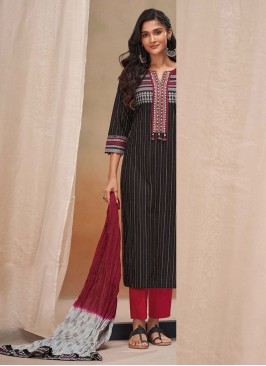 Shagufta Black Cotton Printed Salwar Kameez