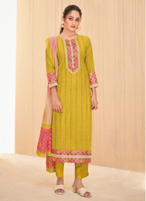 Shagufta Festive Wear Pant Style Salwar Kameez