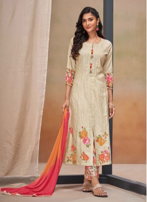 Shagufta Floral Motifs Designer Salwar Kameez