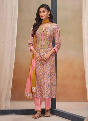 Shagufta Floral Printed Light Pink Pant Style Salwar Kameez