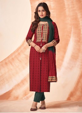 Shagufta Maroon and Green Salwar Kameez