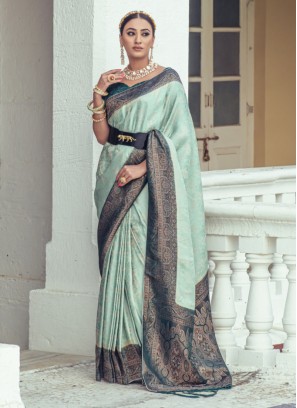 Stunning Light Sea Green Crepe Silk Saree