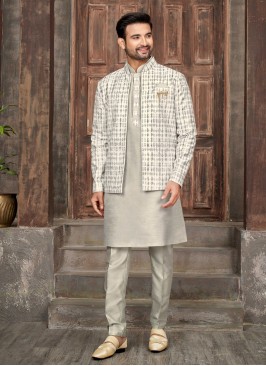 Stylish Embroidered Nehru Jacket Set For Men