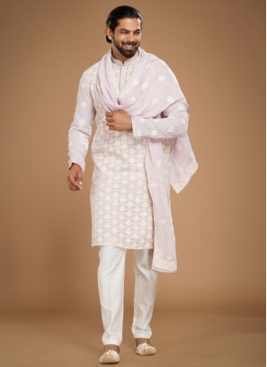 Thread Embroidered Pink Kurta Pajama With Dupatta