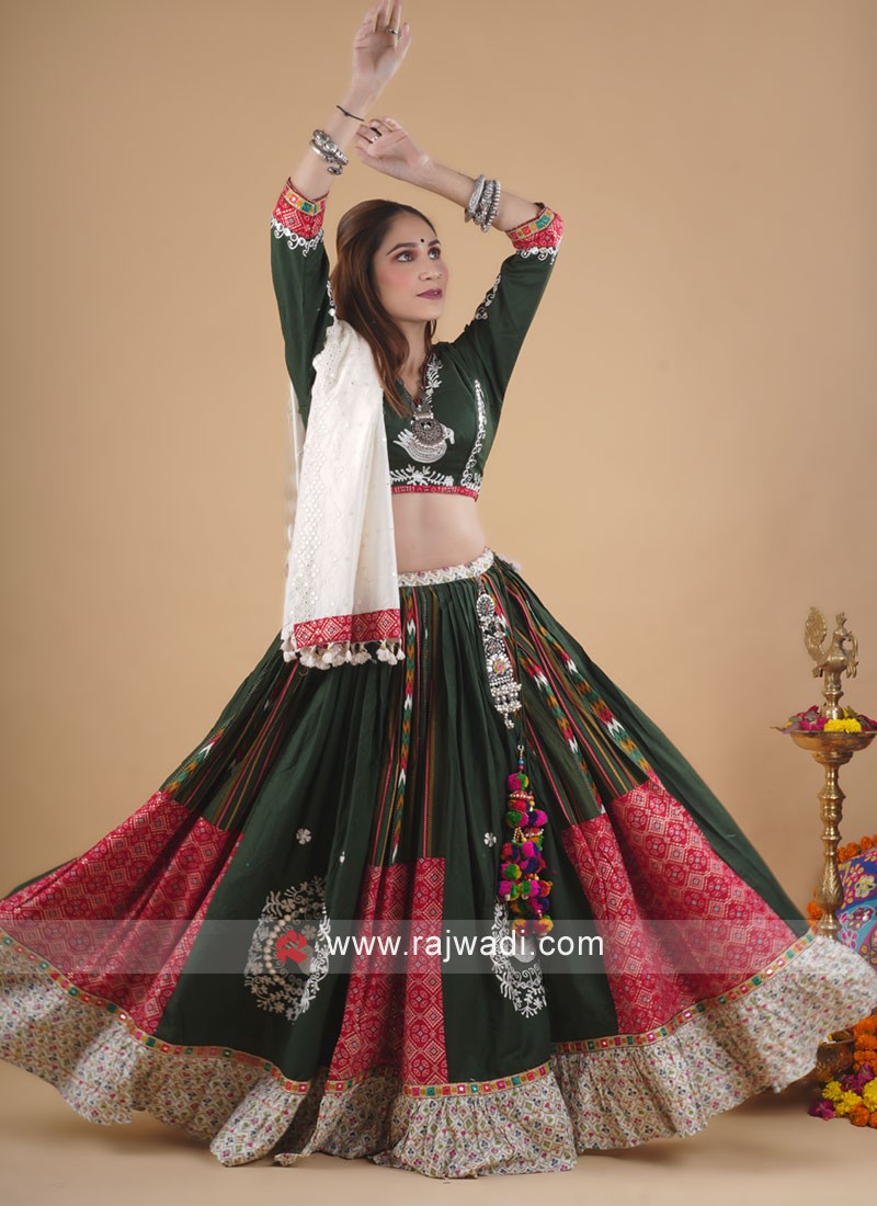 Buy The Latest Royal Blue Lehenga For Garba Dance | Lehenga, Ready to wear,  Lehenga choli online