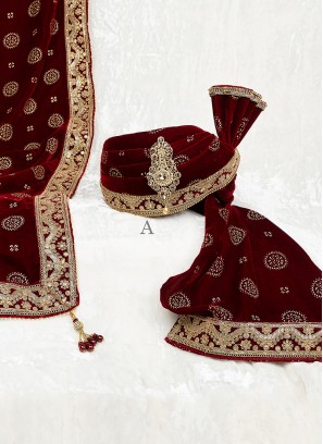 Wedding Velvet Turban And Dupatta In Maroon Color