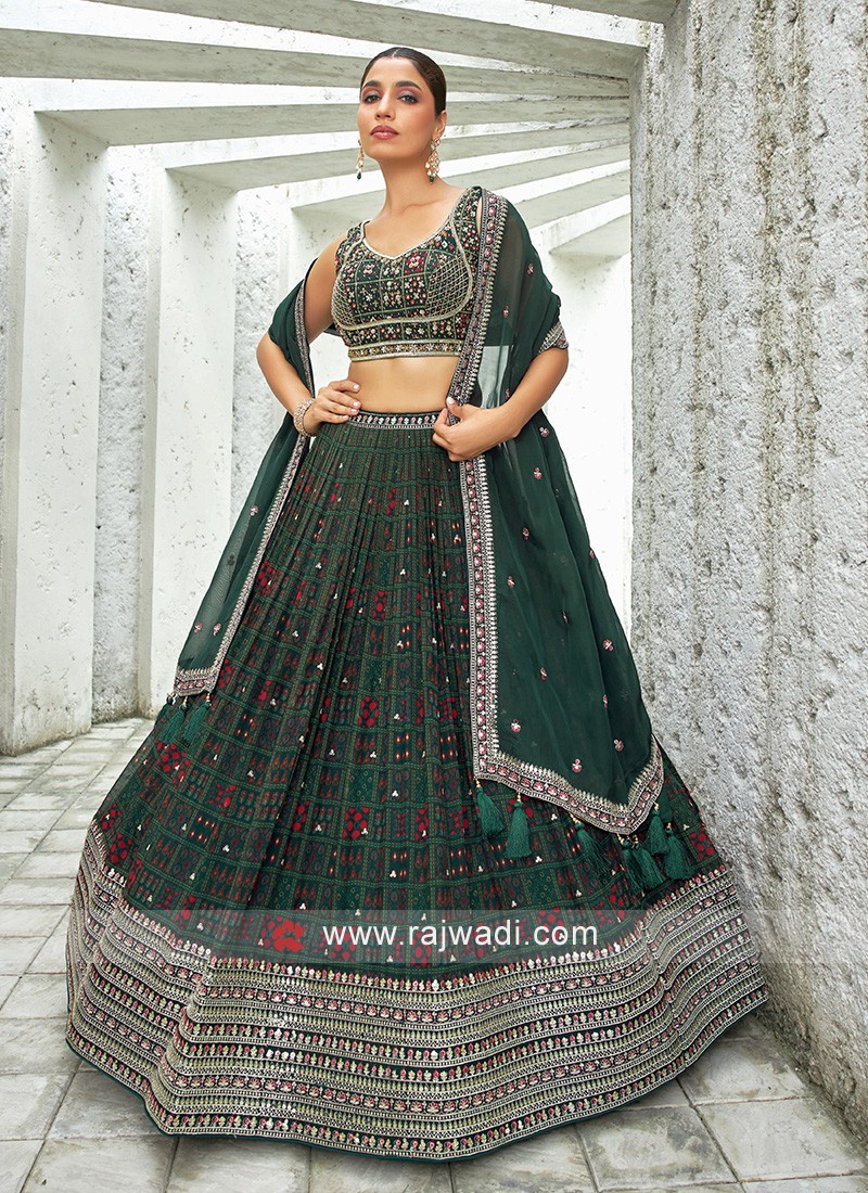 Buy Green Lehenga And Blouse Net Embroidered Floral Round Set For Women by  Jade by Monica and Karishma Online at Aza Fashions.