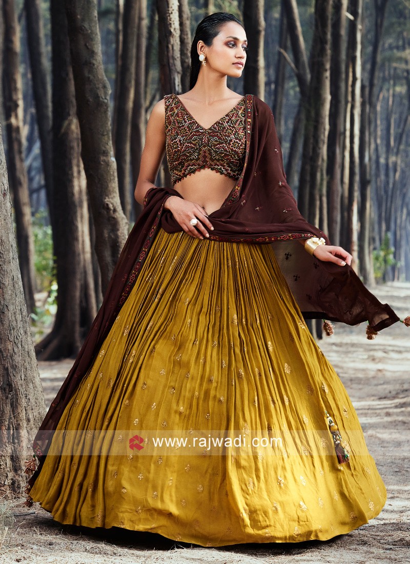 Function Wear Green And Yellow Stylish Work Lehenga Choli – Amrutamfab